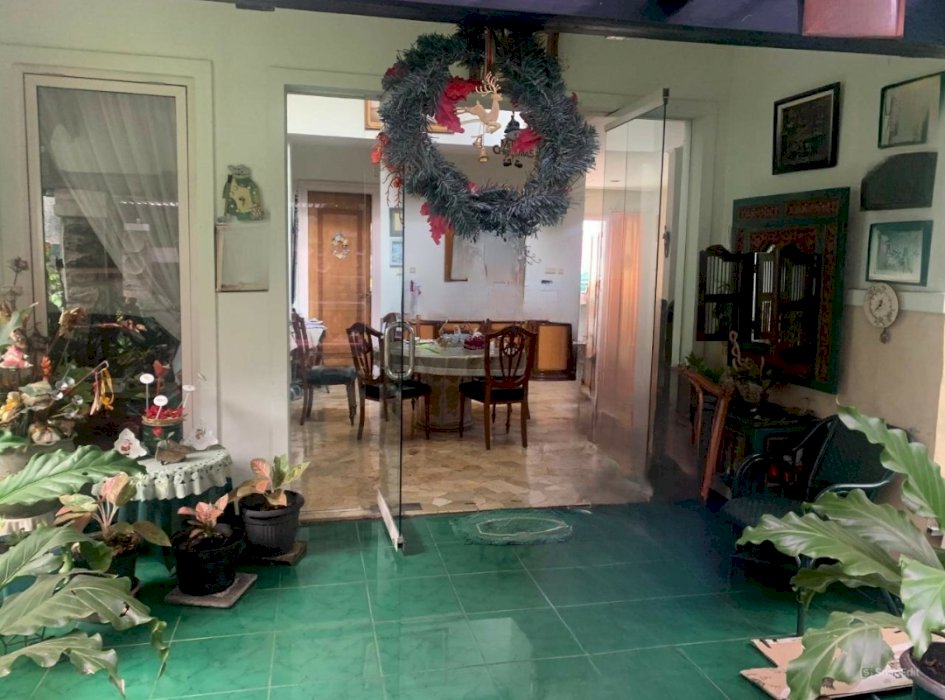 Rumah murah dikawasan elite dijual cepat