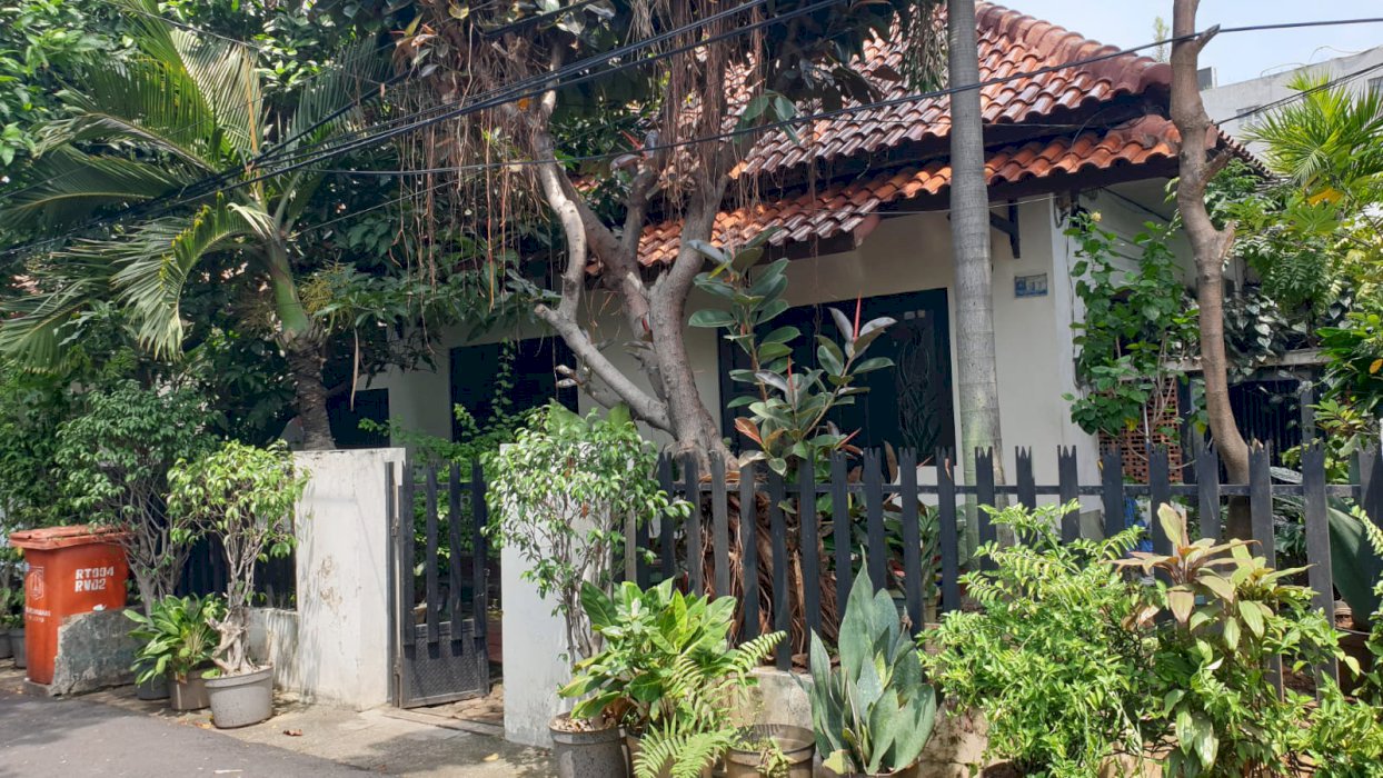 Di Jual Rumah Siap Huni Kawasan Elite Menteng Jakarta Pusat