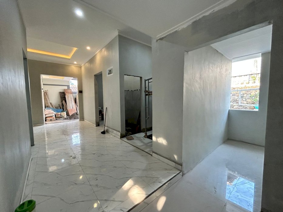 Dijual Rumah Cantik Lokasi Strategis dekat Universitas Negeri Semarang