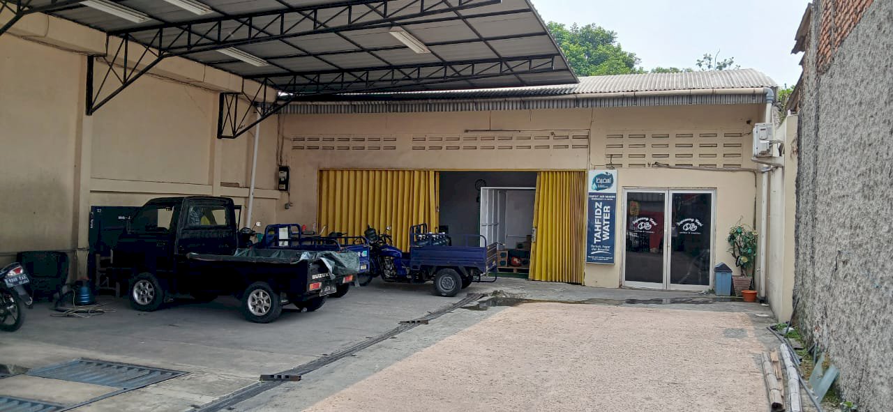 Dijual Tanah berikut Hidrolik Mobil