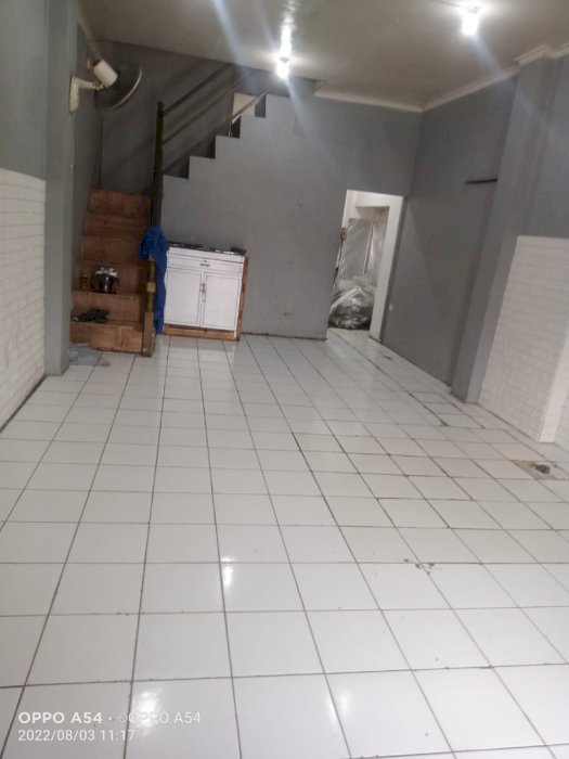 Dijual Atau Sewa Ruko Strategis Pinggir Jalan Kopo Raya