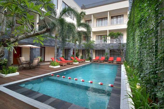 Di Jual Hotel 3 Lantai Lokasi Strategis Di Tuban Kuta Bali
