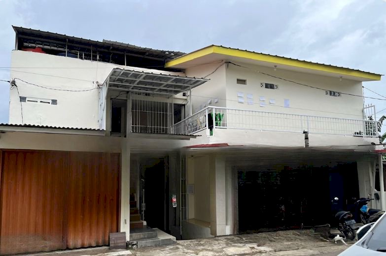 Rumah kost UI Depok 40 kamar bagus