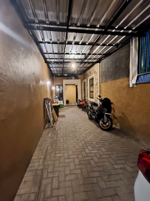 rumah baru renovasi 4 kamar tidur dekat lapangan terbang pdk cabe