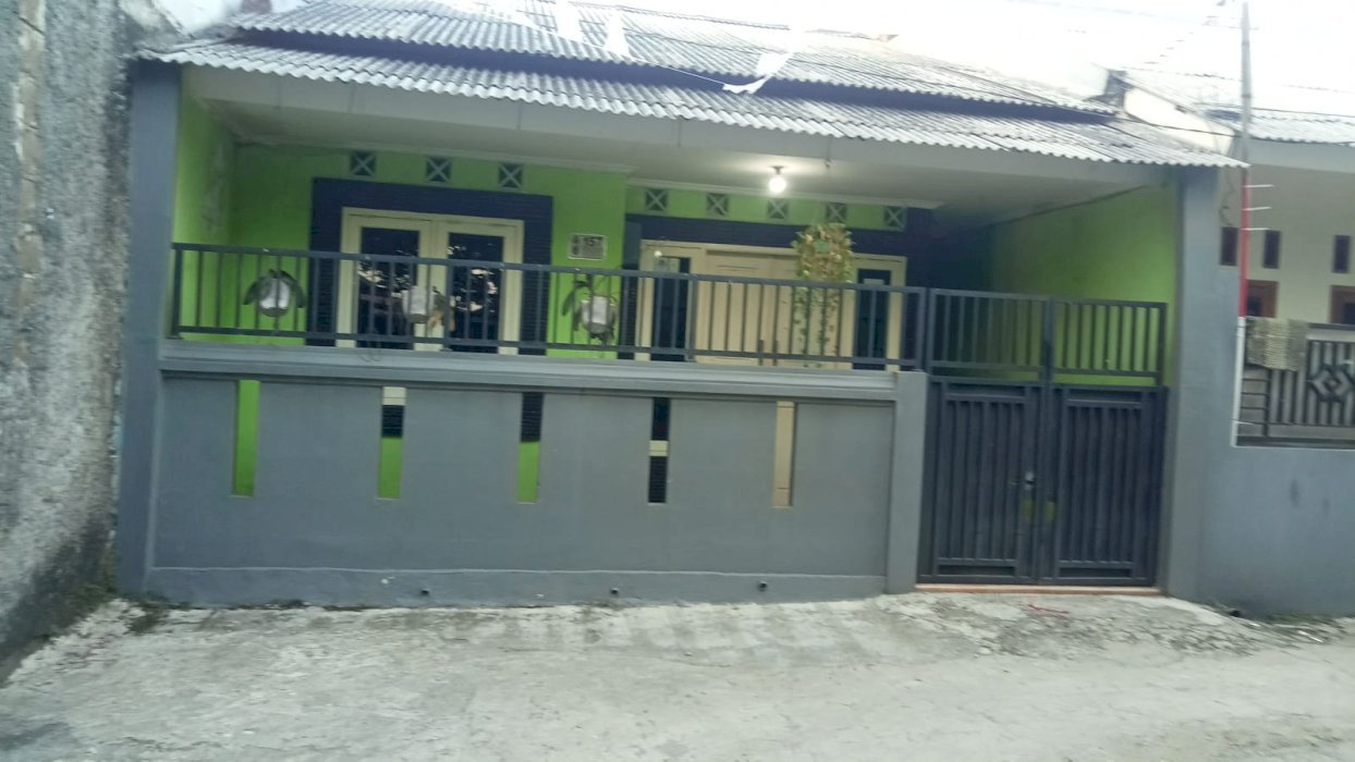 Jual rumahtanpa over kredit murah di cilodong