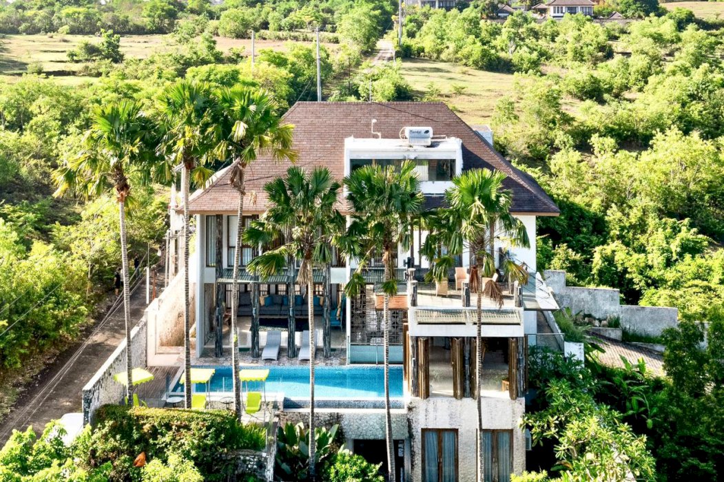 Di jual villa Mewah Ocean View Di Binginsari Ungasan Bali