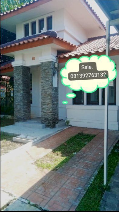 Rumah luas tnh 150 m² posisi hoek.