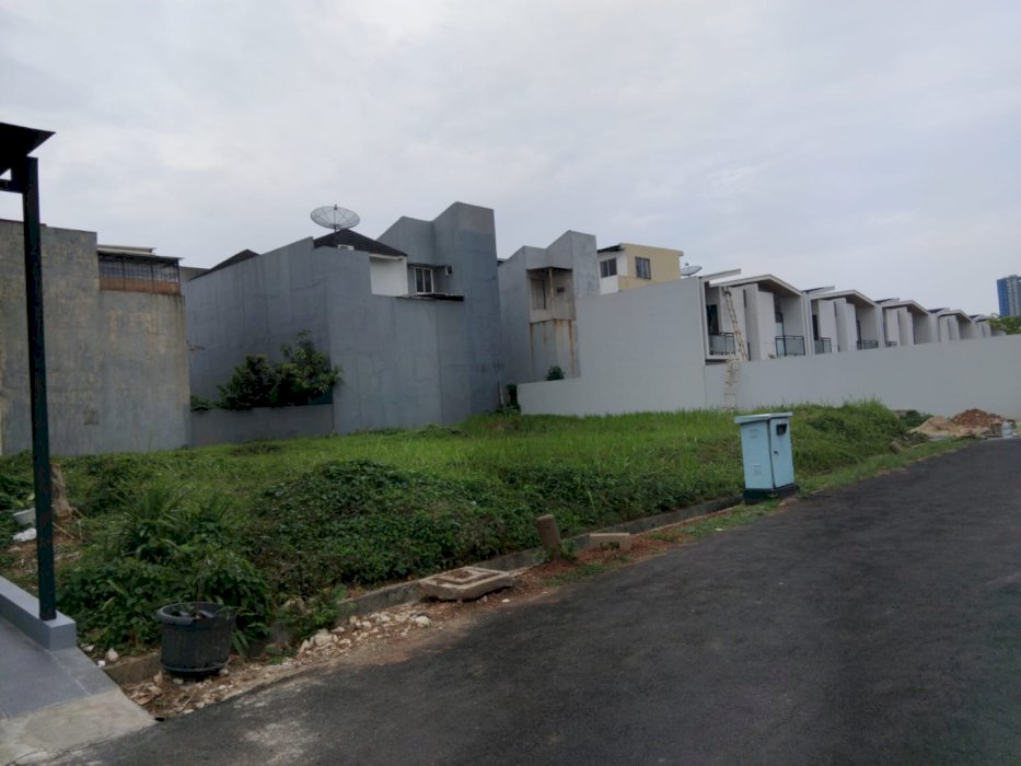  4. Kavling lokasi komplek lippo karawaci.