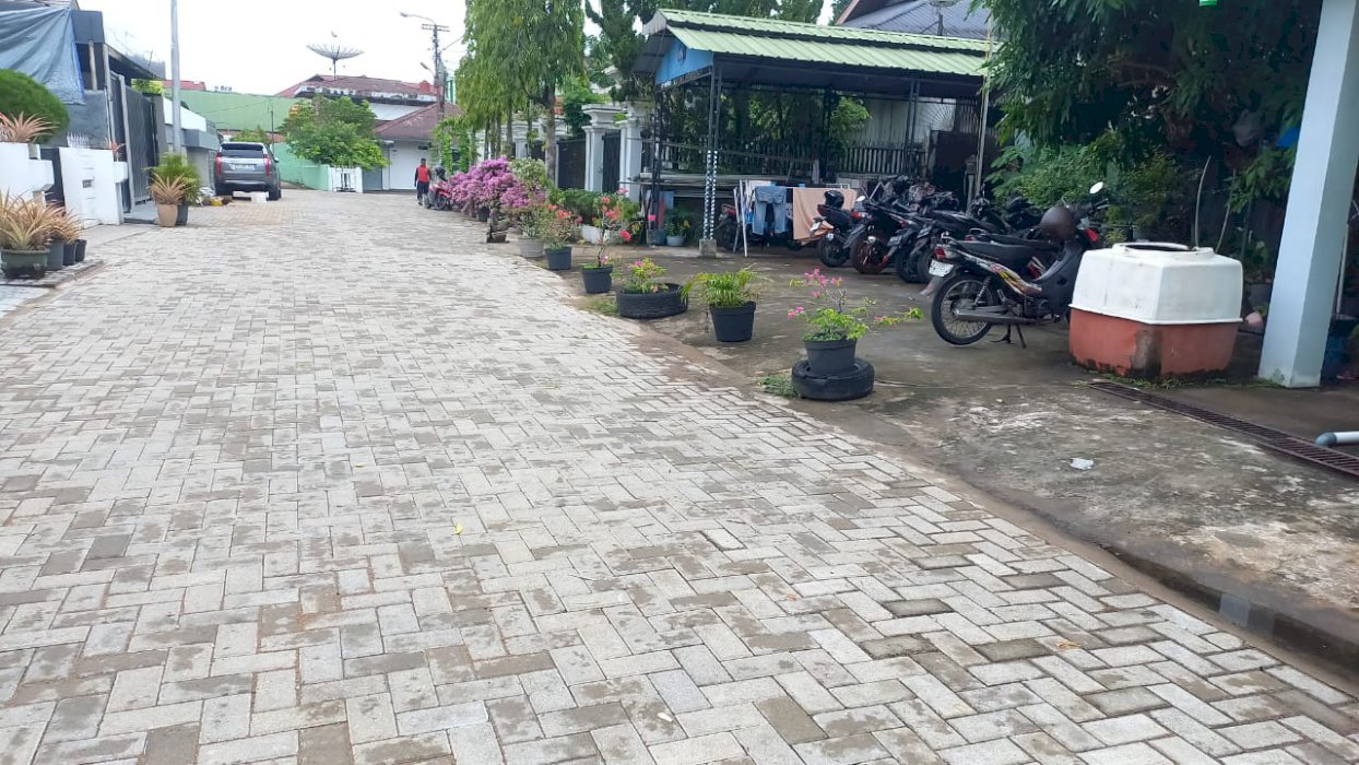 Dijual Cepat Rumah (TP) Ada 14 Kamar Sewa, Komp A.Marzuki Pontianak