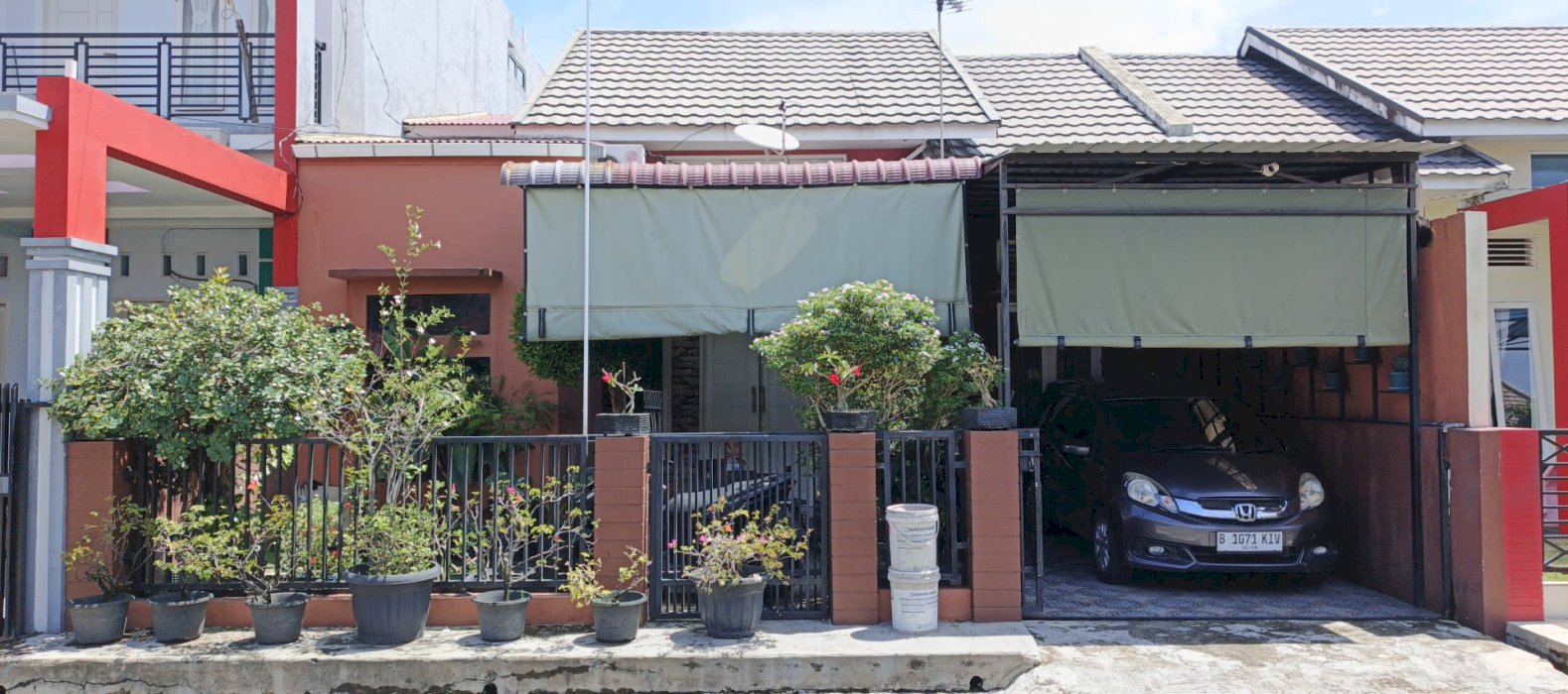 Dijual Rumah Elegant Strategis di Perum Goba Indah Sebrang padang