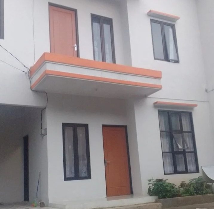 Dijual Rumah 2 lantai nyaman dengan view Gunung Salak