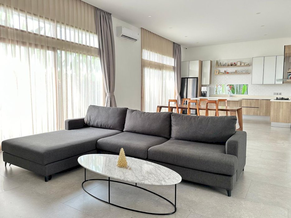 Jual villa Berawa Canggu bali ( WAP )