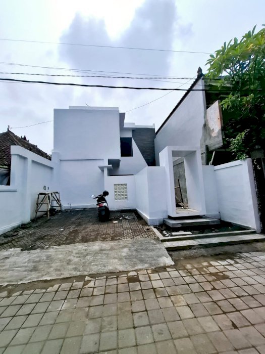 Di Jual Villa Baru Lokasi Strategis Di Dalung Padonan Bali