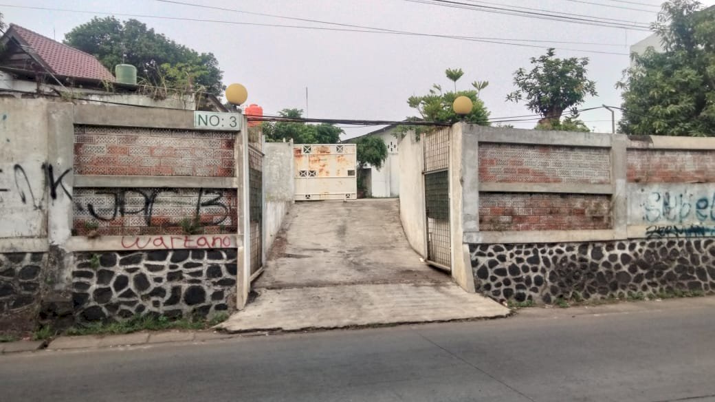 Dijual Pabrik Akses Kontainer Masuk Daerah Depok