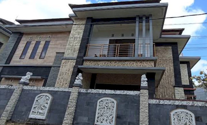 Direct Owner villa mewah area gatsu barat dalung ( SB3 )g bali