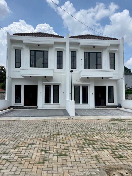 Rumah Dijual di Cibubur, Jalan Pringgodani