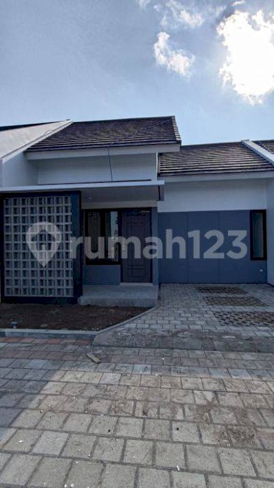 Rumah Minimalis Cantik Siap Huni Cluster SHM Bantul