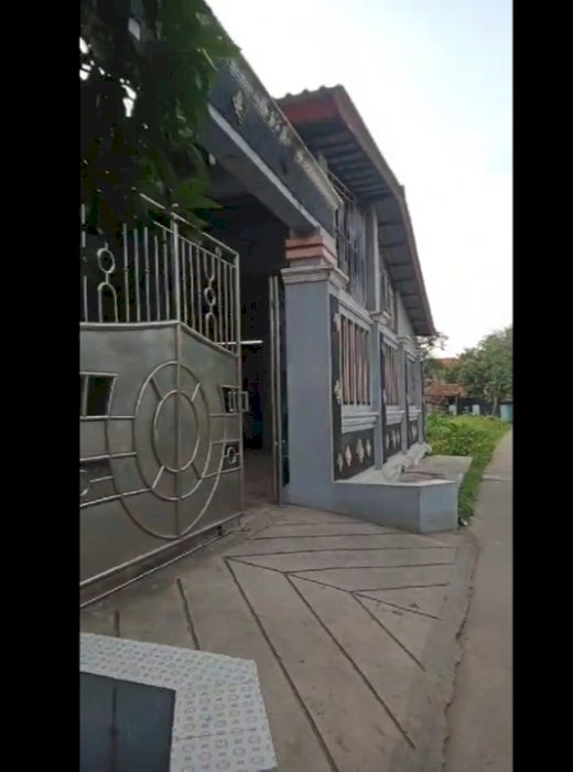 DI JUAL RUMAH MEWAH HARGA MURAH MENARIK LOKASI STRATEGIS  TANGERANG
