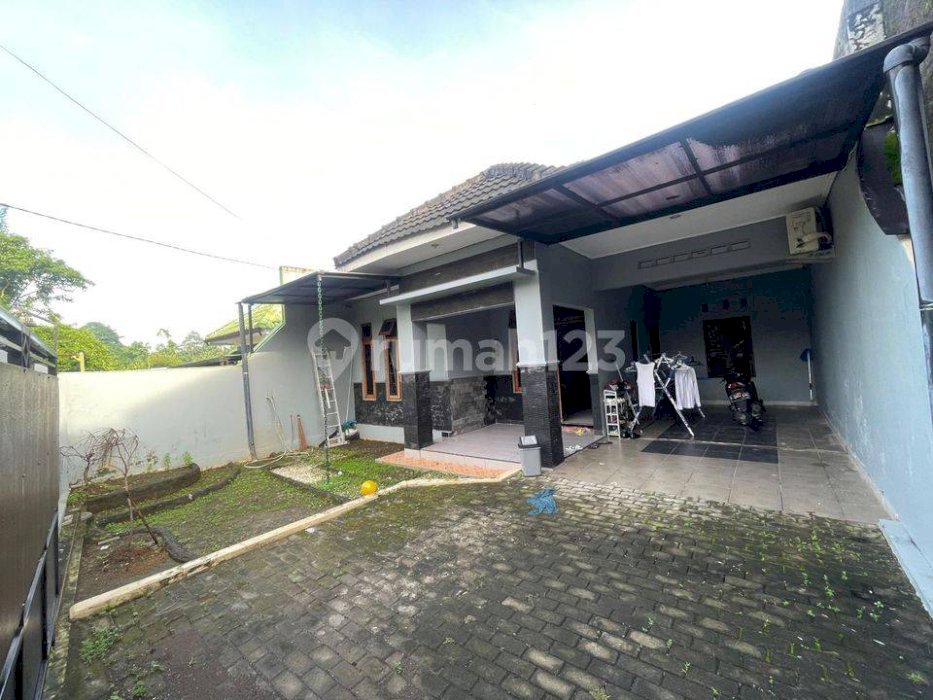 Rumah Jembar Lokasi Strategis Purwomartani