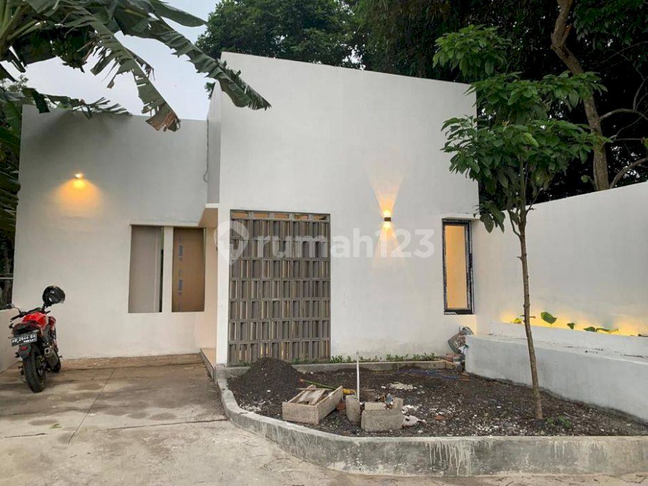 Rumah Baru Penuh Estetika Dekat Pasar Sleman