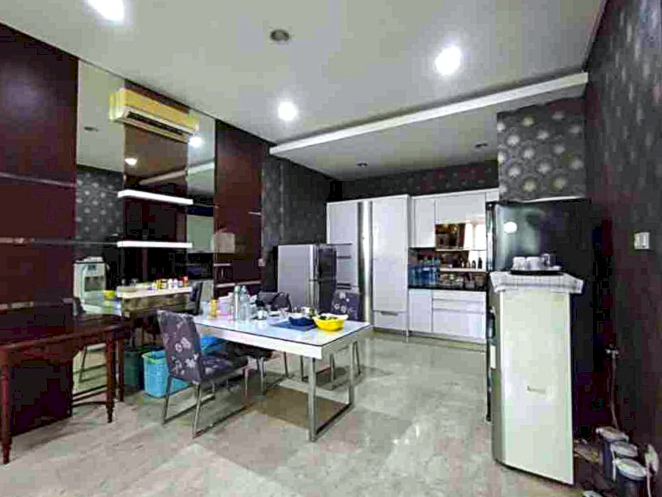 Dijual Cepat Rumah Posisi Hook ( 12x17 ) Crown Mansion - PIK