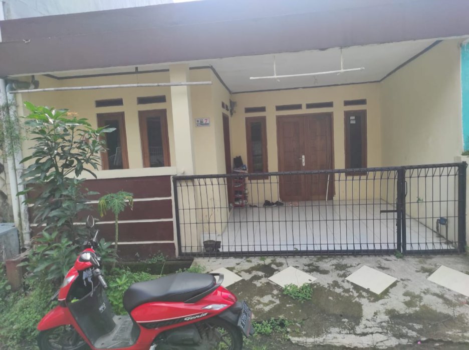 DIJUAL RUMAH SIAP HUNI LOKASI STRATEGIS BUKIT ASRI CIOMAS BOGOR