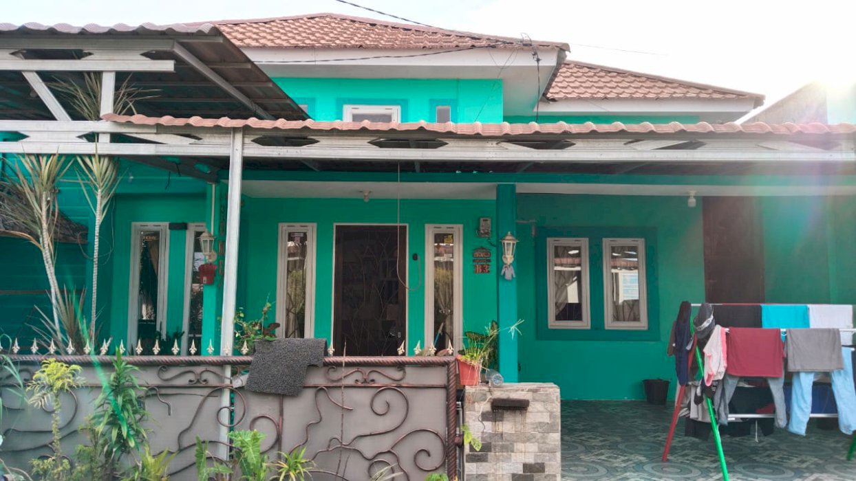 Rumah type 70 jl. Taman Karya Panam