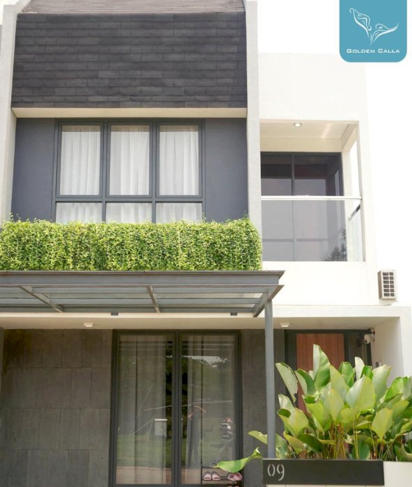 Dijual Rumah Mewah Golden Calla Lokasi Strategis diJatisampurna Bekasi
