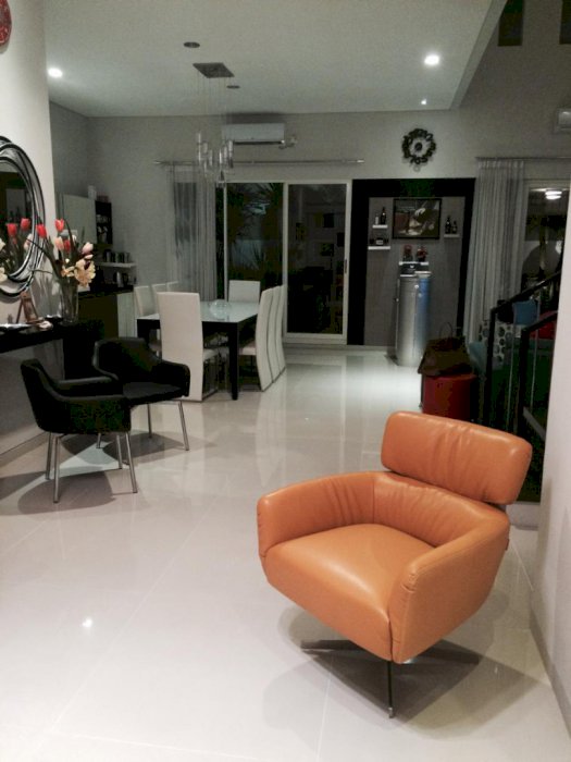 Dijual Rumah Raffles Garden, Citraland Utama