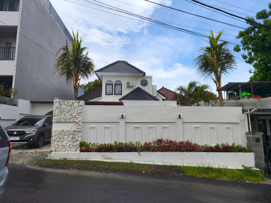 Villa Di Jual Siap Huni Daerah Darmawangsa Nusa Dua Bali