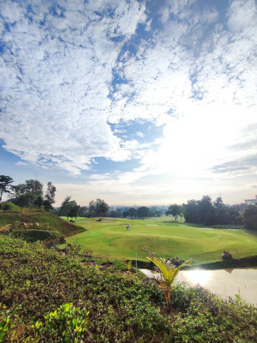 Perumahan sukajadi view golf 2 1/5 lantai Pre sale diskon 100jt