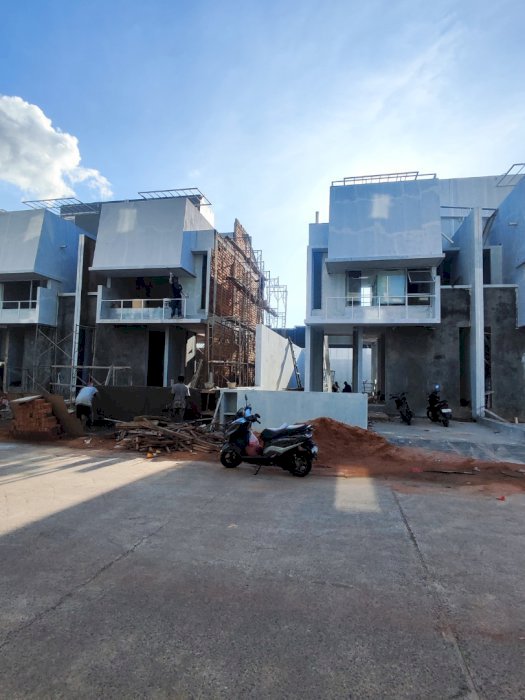 Rumah sukajadi Neo Tgr 2 1/5 lantai