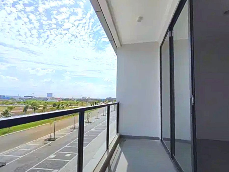 Disewakan Termurah Rukan 3 Tingkat ( 4.5x18 ) Mega Kuningan - PIK 2