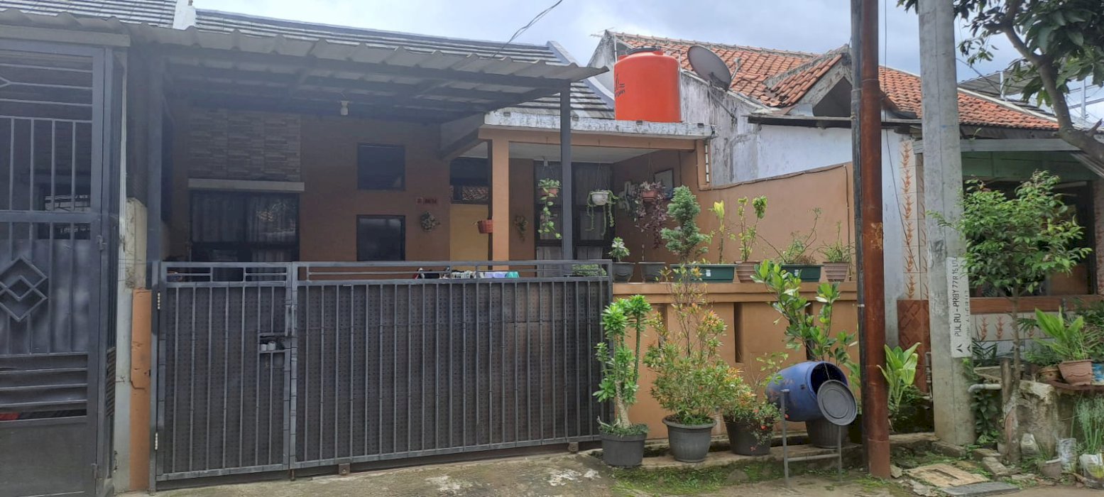 Jual Rumah Kompleks Permata Padalarang, Kepuh, Bandung Barat.