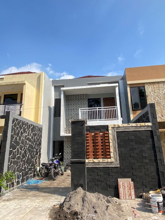 Rumah Mewah Lantai 2