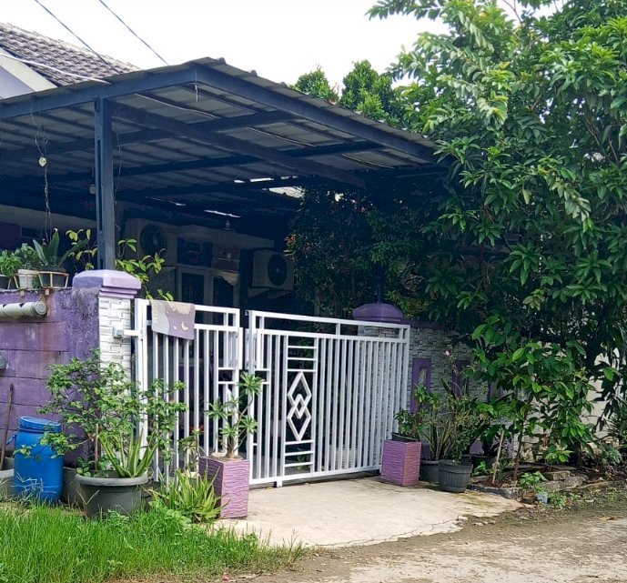 Jual atau Over kredit Rumah  Villa Mahkota Indah