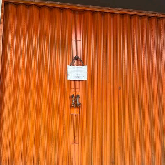 Di kontrakan toko lokasi ujung aspal Jatisampura Bekasi