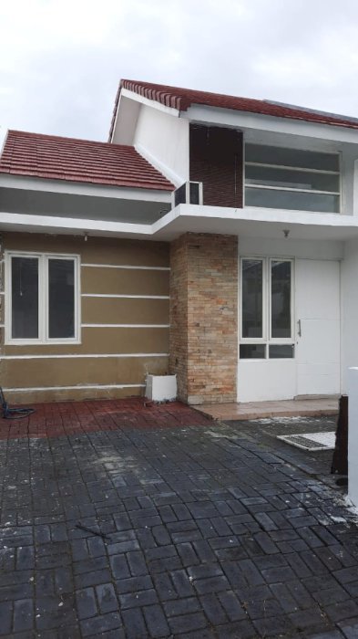 DIJUAL RUNAH GRAND SUNRISE 2 bedroom