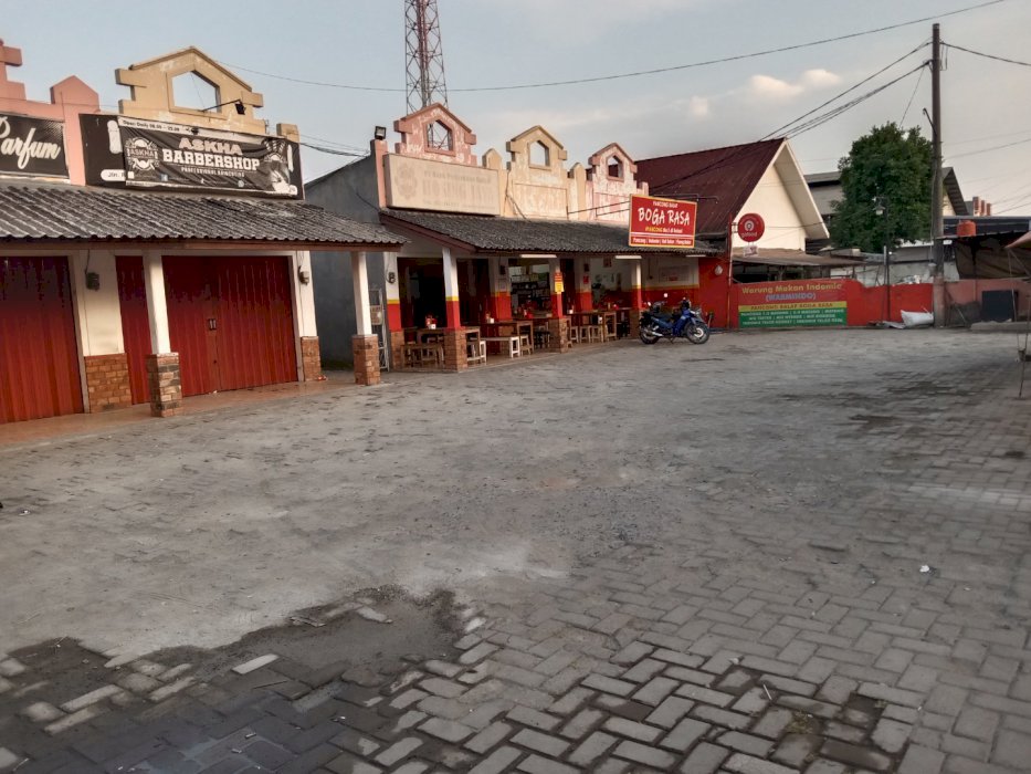 Dijual Cepat Ruko Dan Kontrakan 30 Pintu