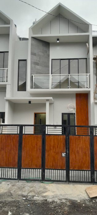 Disewakan / Dijual Rumah Baru Strategis Gatot Subroto Denpasar Bali