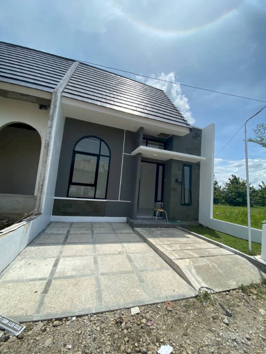 Rumah Siap Huni cicilan flat lokasi dekat dengan pusat kota caruban