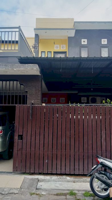 Di Jual Rumah 2 Lantai  Di Padang Sambian Denpasar Barat