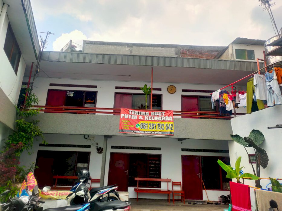 Jual kosan beserta 2 ruko untuk investasi  di lowokwaru, malang