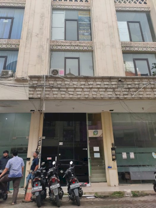 Di Sewakan Ruko 2 Lantai Lokasi Strategis Di Saladin Square Depok