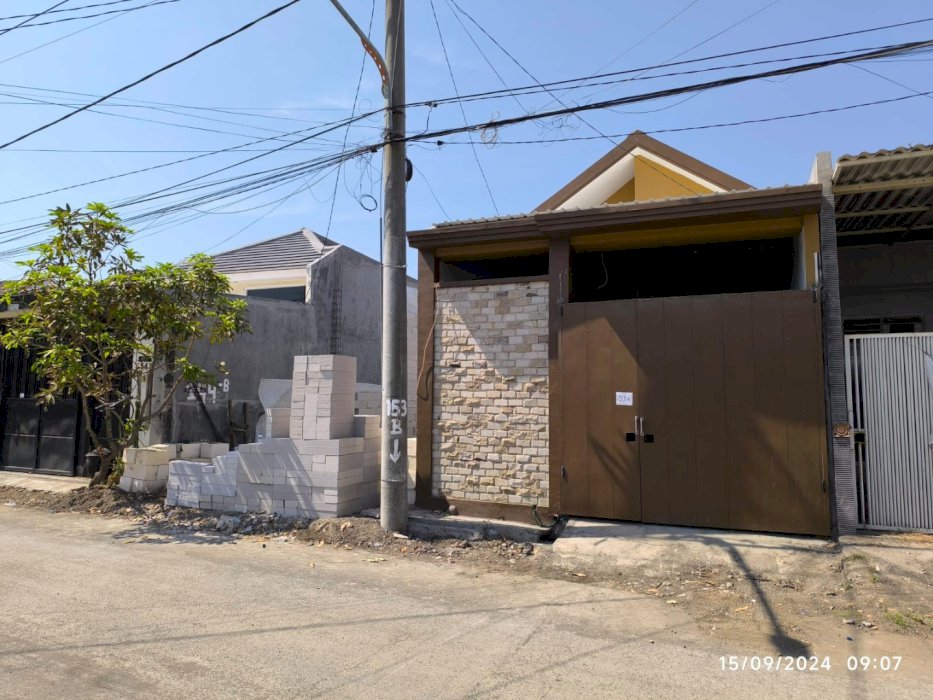 Rumah minimalis murah siap huni dekat MERR