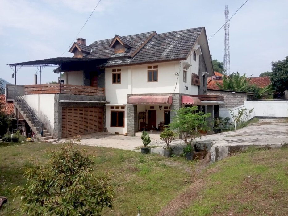 Jual rumah siap huni di tanjungsari sumedang