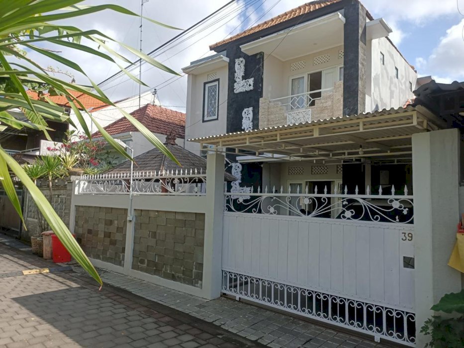 Di Jual Rumah 2 Lantai Strategis Di Denpasar Bali