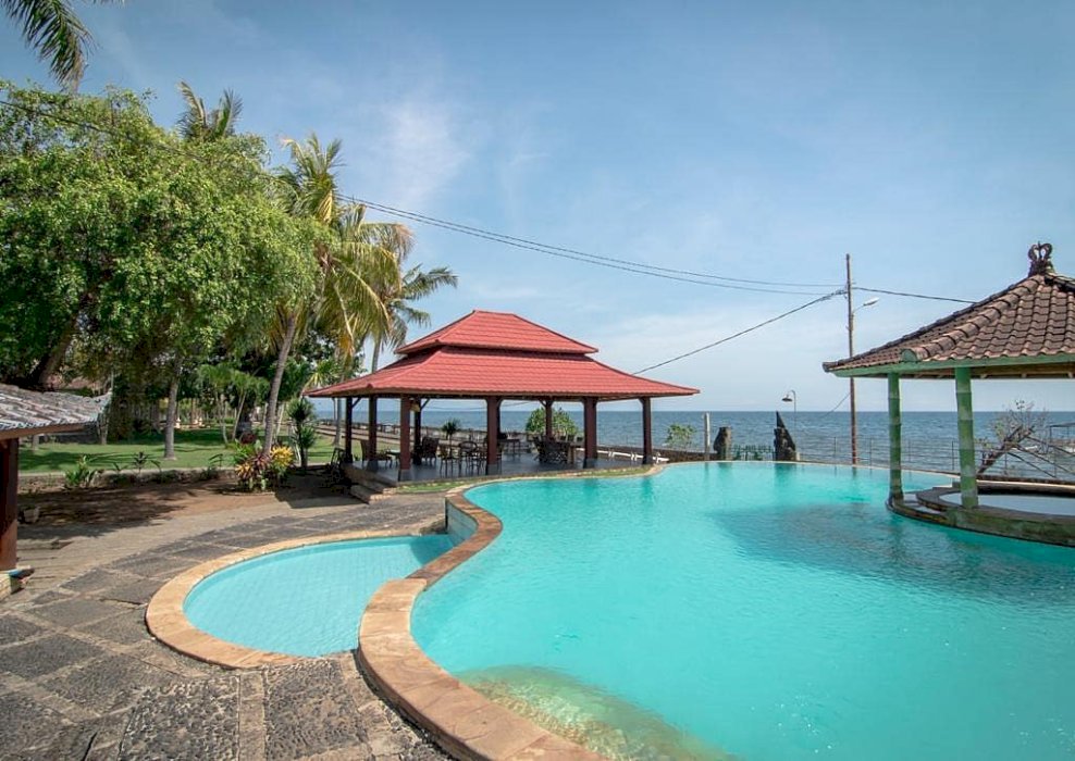 Di Jual Tanah Luas Bonus Villa Dekat Pantai Lovina Buleleng Bali