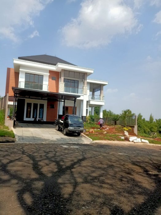 Rumah baru minimalis harga murah besh view gunung di Sentul city