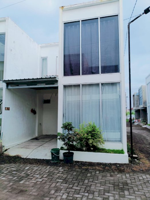 Yang Kuliah UII ada rumah serasa Kost VIP